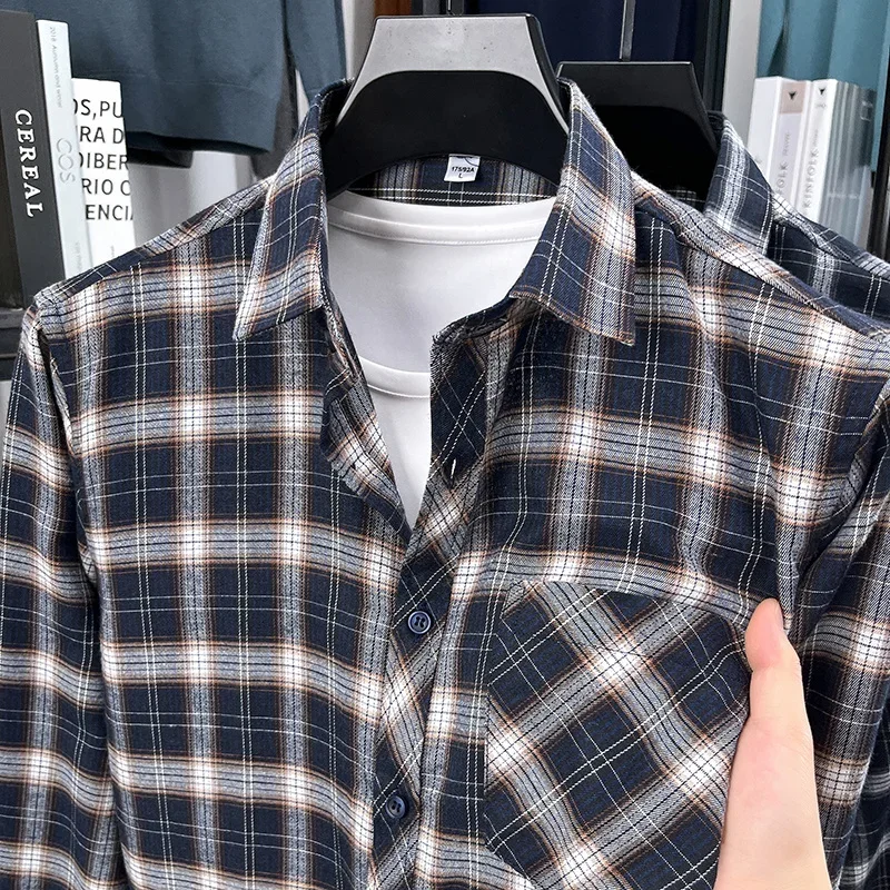 

2025 Autumn New Men's Printed Striped Long Sleeved Shirt Casual Fashion Versatile Men's Top