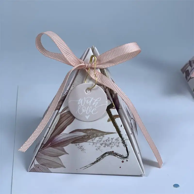 

Pyramid Candy Decorative Boxes Jewelry Storage Packaging Box Stamping Printing Triangle Ribbon Card Souvenirs Gift For Party