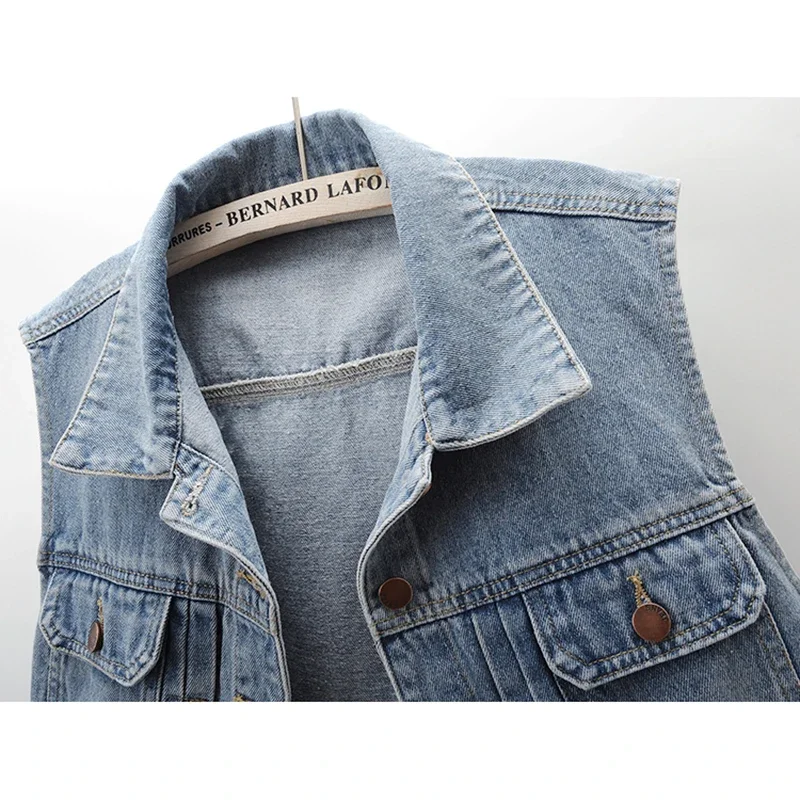 

Vintage Blue Black Big Pocket Denim Vest Women Loose Short Cowboy Waistcoat Spring Summer Casual Sleeveless Jeans Jacket Female