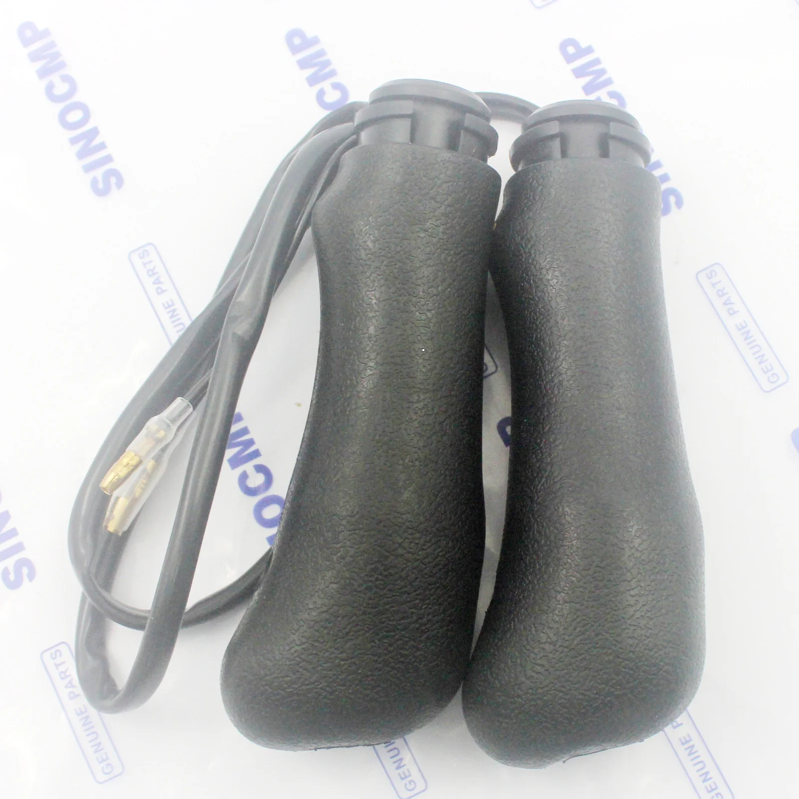 1Pair Control Group-handle for Komatsu Excavator PC200-6 PC200-7 PC200-8 PC100 PC300 PC400 Operating Hand Lever Handle w/ Boosts