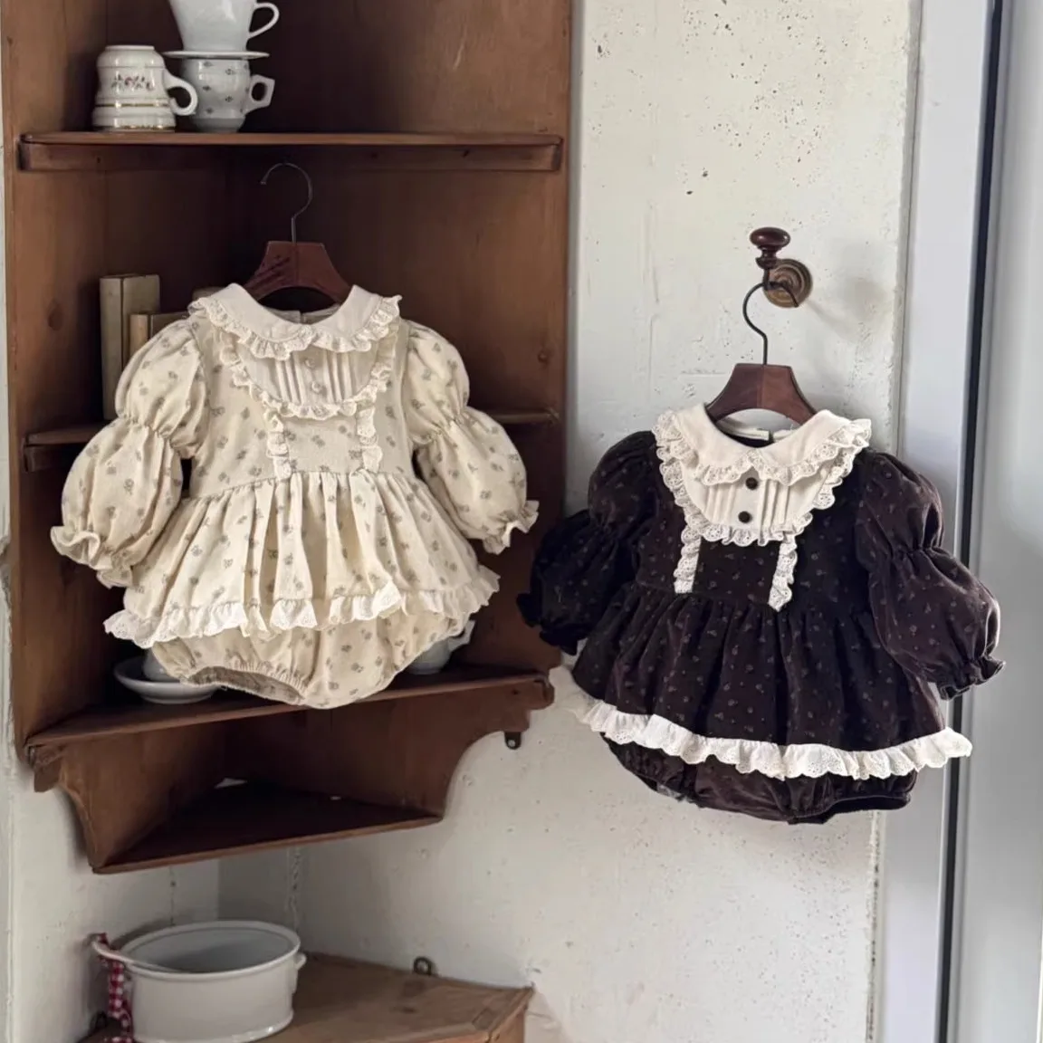 

2026 Spring New Baby Girl Long Sleeve Lace Bodysuit Cotton Girls Sweet Cute Floral Princess Jumpsuit Infant Clothes 0-24M