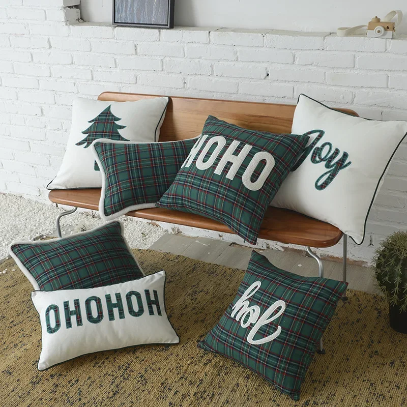 

2-Piece Green Plaid Christmas Cushion Cover Cotton Canvas Letter Snowflake Embroidered Throw Pillow Cover Decorative Home Decor