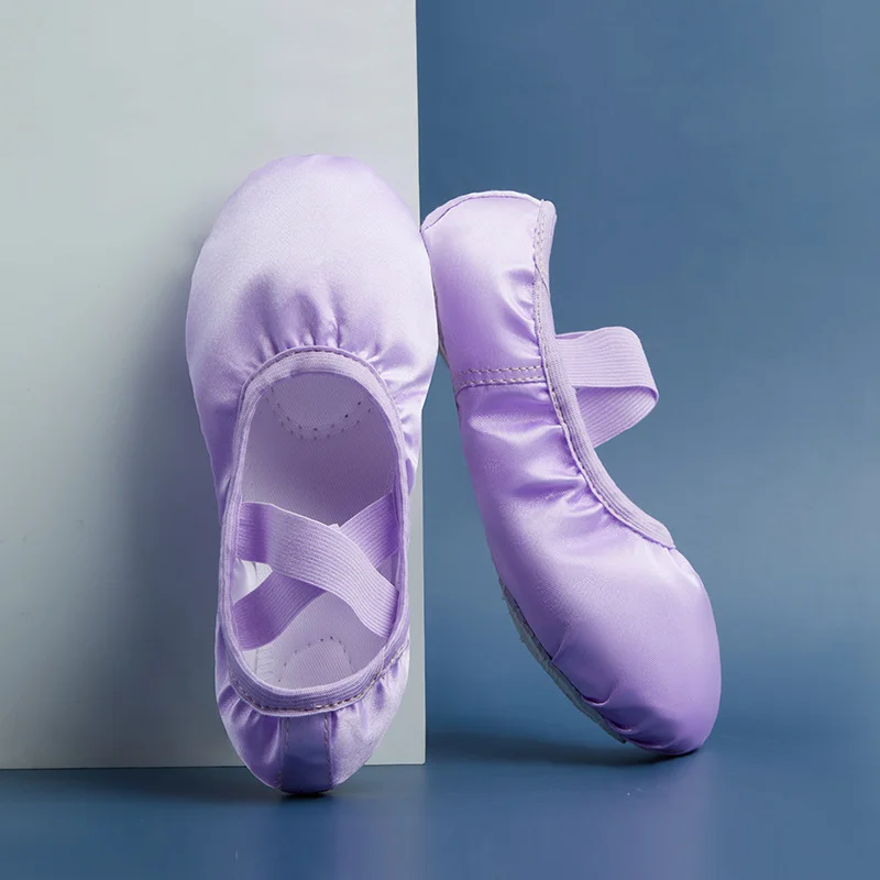 Chaussures de Ballet en Satin de soie pour filles, pantoufles de danse à semelle souple, chaussures de ballerine pour enfants, gymnastique pour femmes