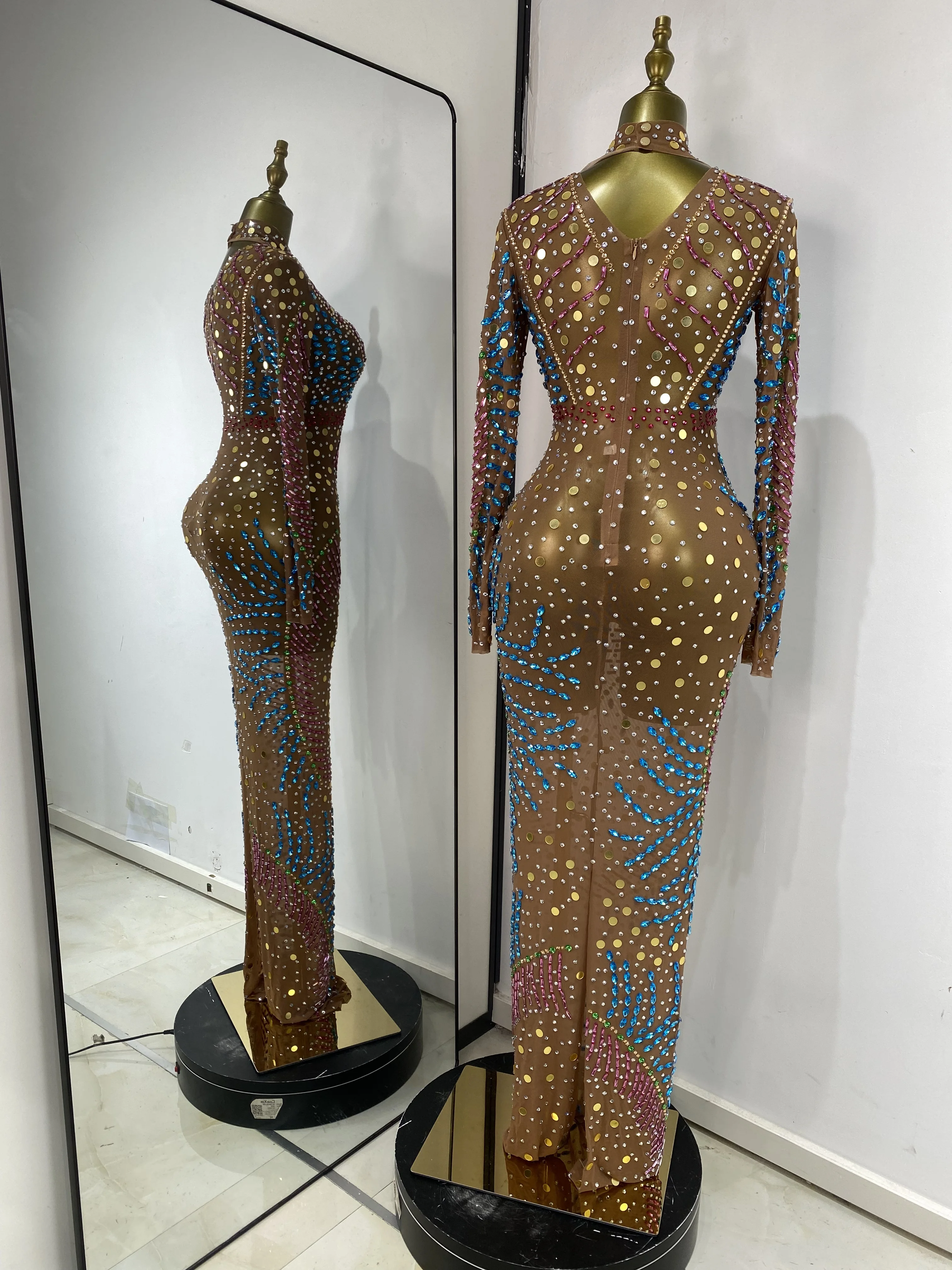 Women Luxury Prom Gowns Colorful Rhinestones Sequines Shiny Dress Elegant Long Sleeve Turtleneck Brown Mesh Long Stage Costumes