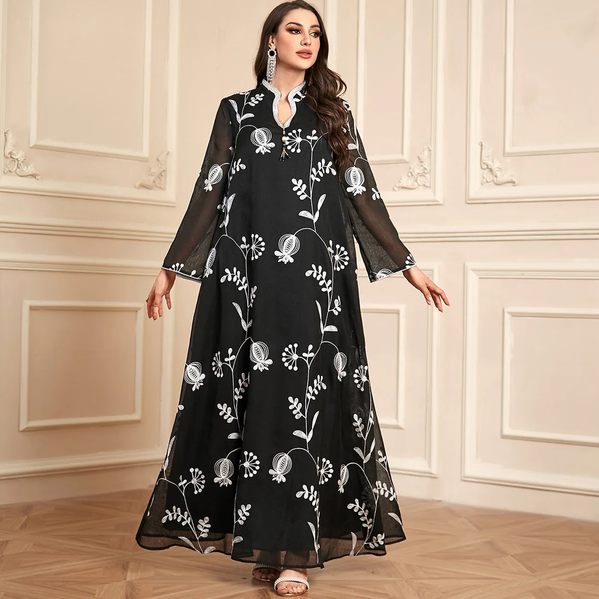 

New Muslim Women's Fashion Robe Mesh Embroidered Dress Boho Bubble Sleeves Loose Hemp Long Skirt For Women Ramadan