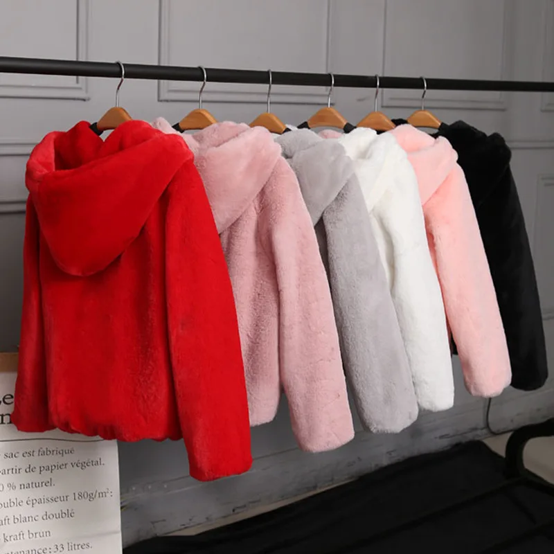 

2026 Women Faux Fur Coats Short Jackets Hooded Coat Thick Warm Y2k Streetwear Jacket Elegant Work Outerwear Autumn Winter