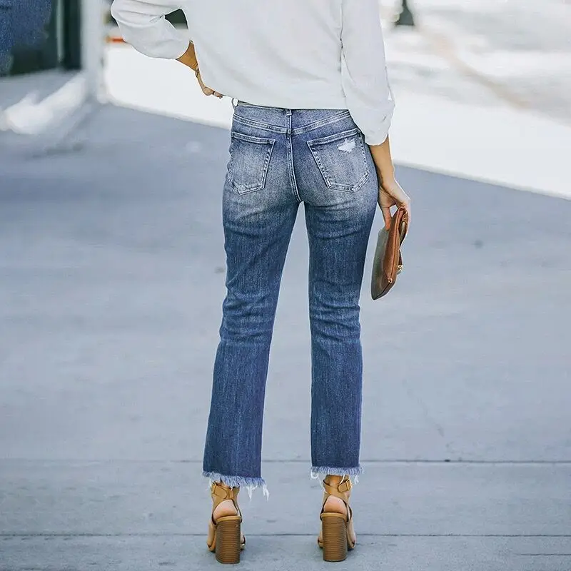 Women's Casual Stylish Fitted Ripped Denim Jeans forAll Seasons, Trendy Streetwear with Plain Pattern, Must-Have Bottoms for Eve