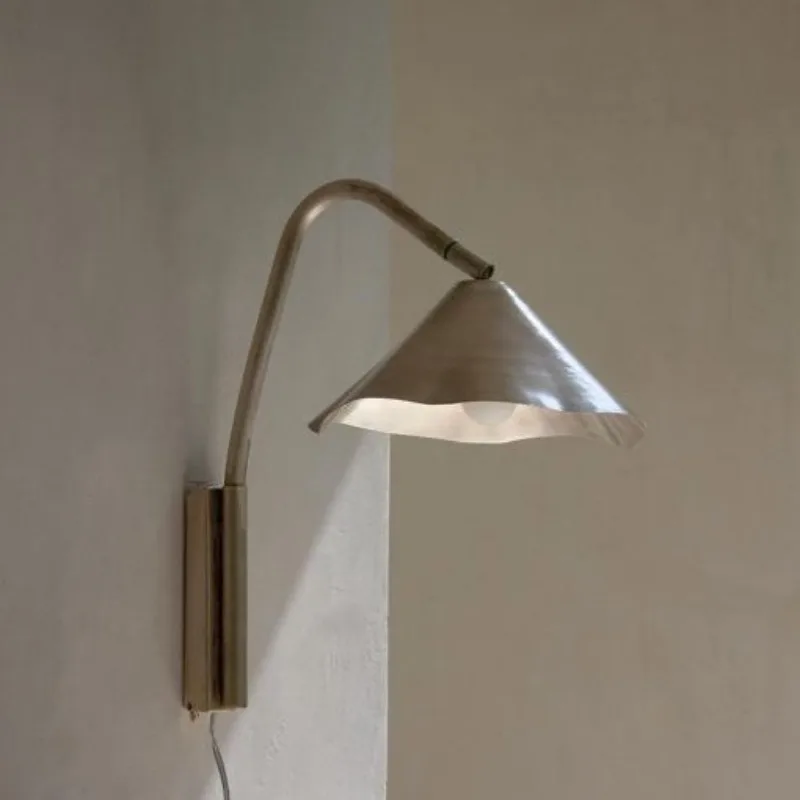 

Minimalist metal LED wall lamp bedside study modern minimalist decorative light living room background wall dining room lighting