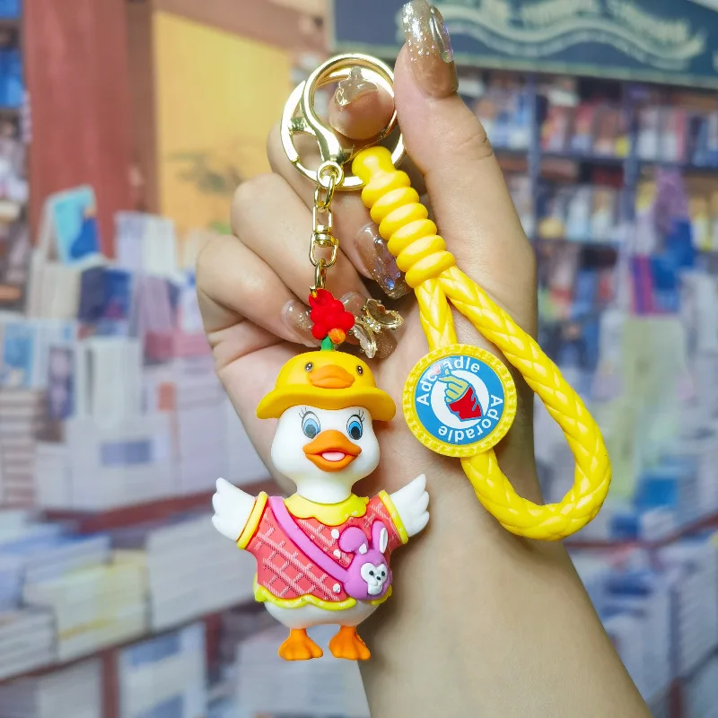 Cartoon cute diagonal backpack duck keychain with hat fashion duck couple bag pendant