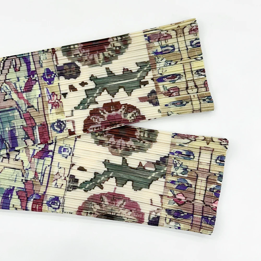 モダンエスニックエレガンス：繊細なプリントデザインの新しいアバヤコレクション