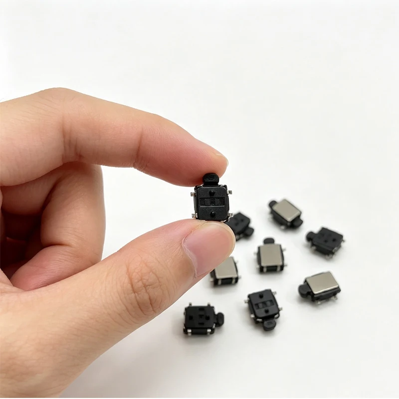 1PCS/LOTS Imported U.S.A. PTS850VM18PSMTRLFS Tactile Switch Horizontal Side Push Chip 4-pin 5.4*5mm