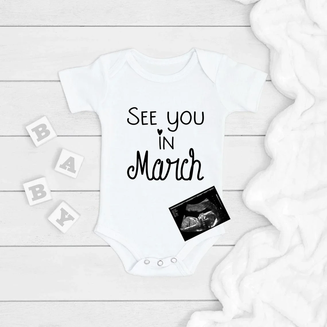 See You in January 2025 Baby Pregnancy Announcement Newborn Baby Bodysuit Clothes Funny Cute Toddler Infant Jumpsuits Outfits