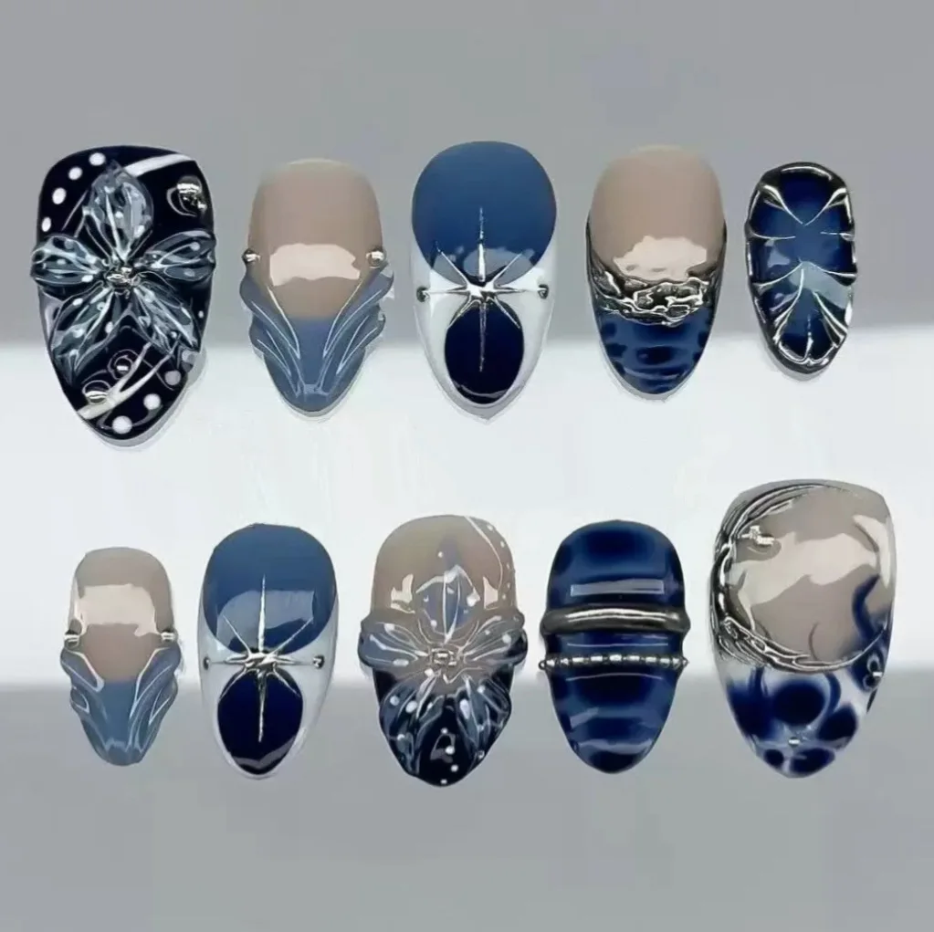 

24Pcs Short Almond Press on Nails Blue French Silver Irregular Design False Nails Full Cover 3D Flower Wearable Fake Nails Tips