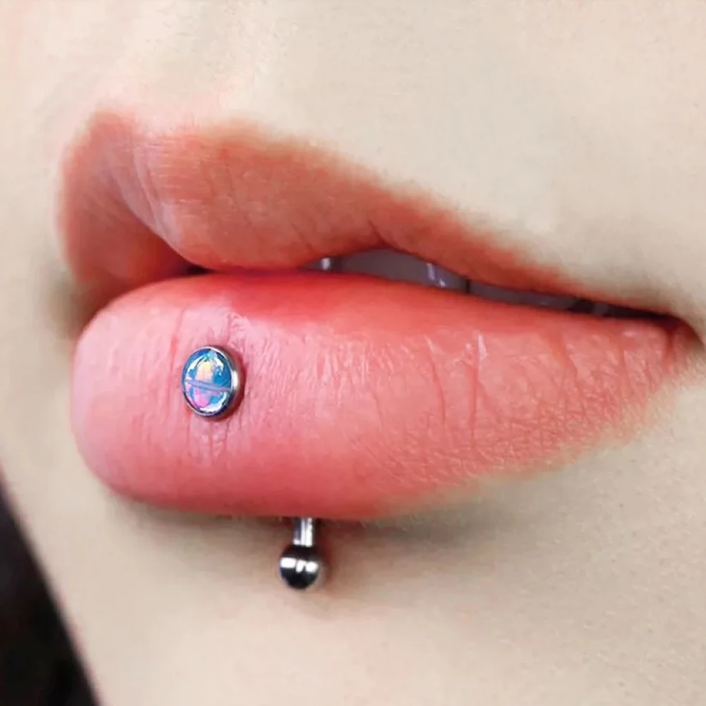1Pc G23 Titanium Flash Film Internally Thread Ear Tragus Cartilage Helix Stud Earring CZ Gem Lip Labret Eyebrow Ring BodyJewelry