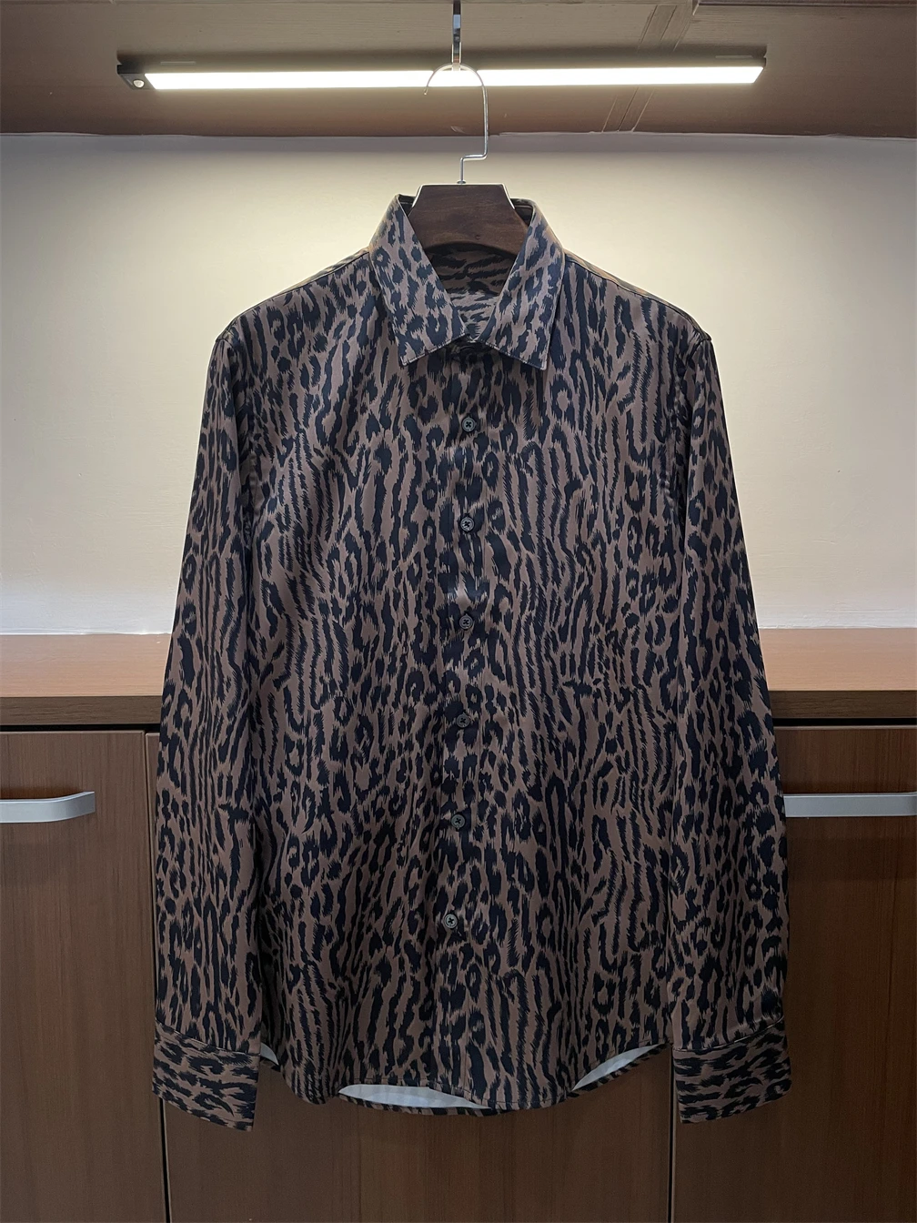 

Sprring Autumn Chic Men High Quality Brand New Designer Leopard 50%Silk Shirt C567