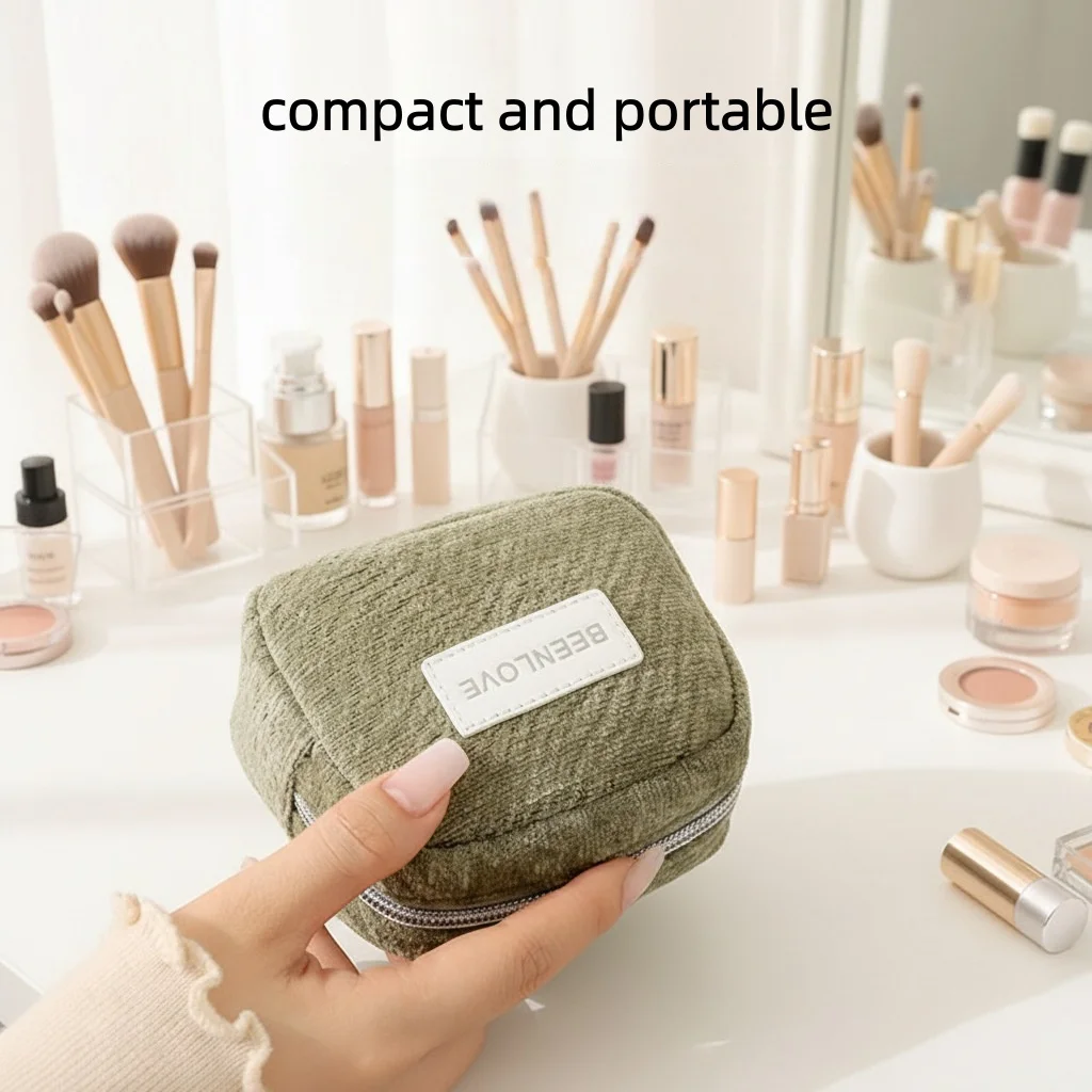 New Flowing Square Storage Bag Mini Handheld Makeup Bag Portable Bag Middle Bag Travel Jewelry Storage Bag