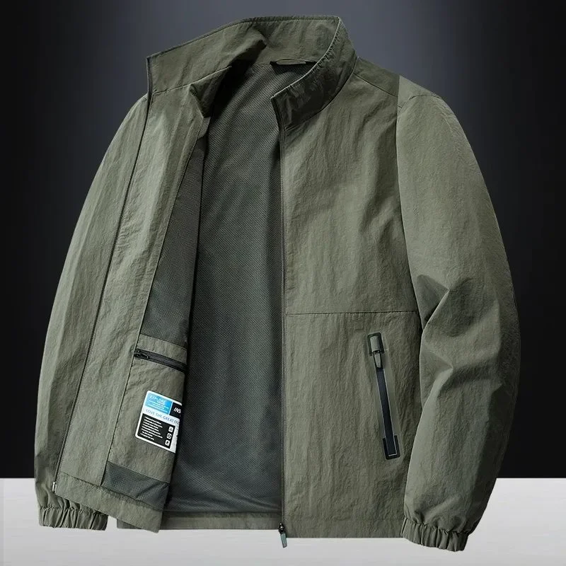 

Мужская повседневная ветрозащитная куртка с воротником-стойкой однотонного цвета для занятий спортом на открытом воздухе и повседневной носки