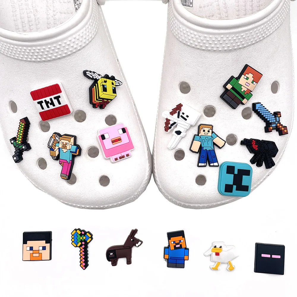 MINISO-personaje del juego de PVC, espada, zapatos, dijes, decoraciones DIY, sandalias, zapatos favoritos de los niños, hebilla, adorno, ajuste, fiesta, regalo, 1-18P