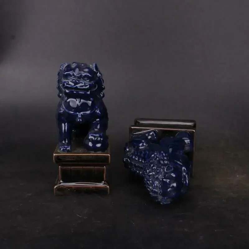 Chińska figurka porcelanowa Qing Blue Glaze Foo Fu Dog Guardion Lion Statue