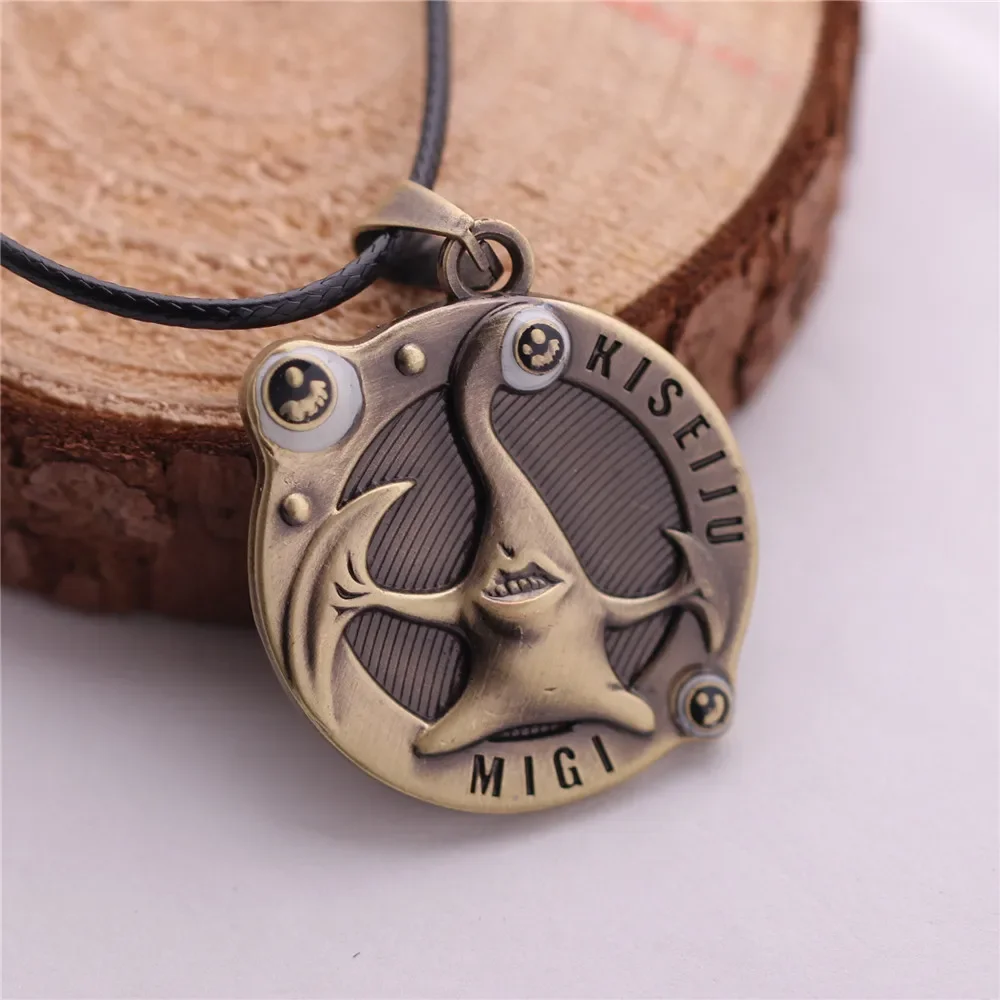 Anime Parasitic Beast MIGI Pendant Necklace for Men Women Vintage Bronze Silver Color Choker Necklace Fans Cosplay Jewelry Gifts