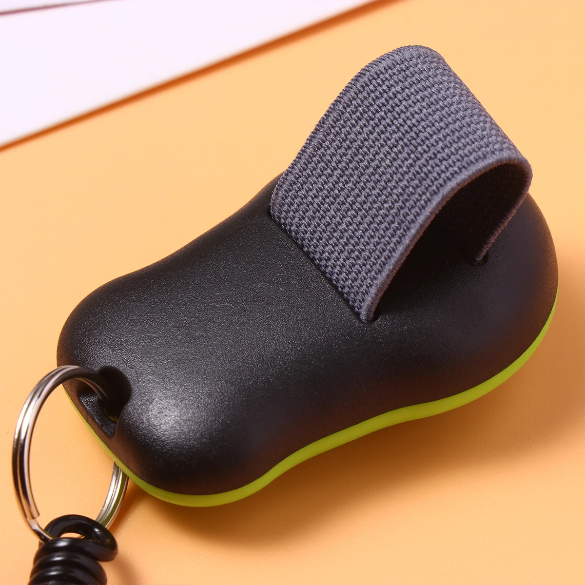 

1Pcs Training Clicker Pet Sound Trainer Button Click Whistle Obedience Agility Tool for Dog Puppy Cat Bird Pet Training Clicker