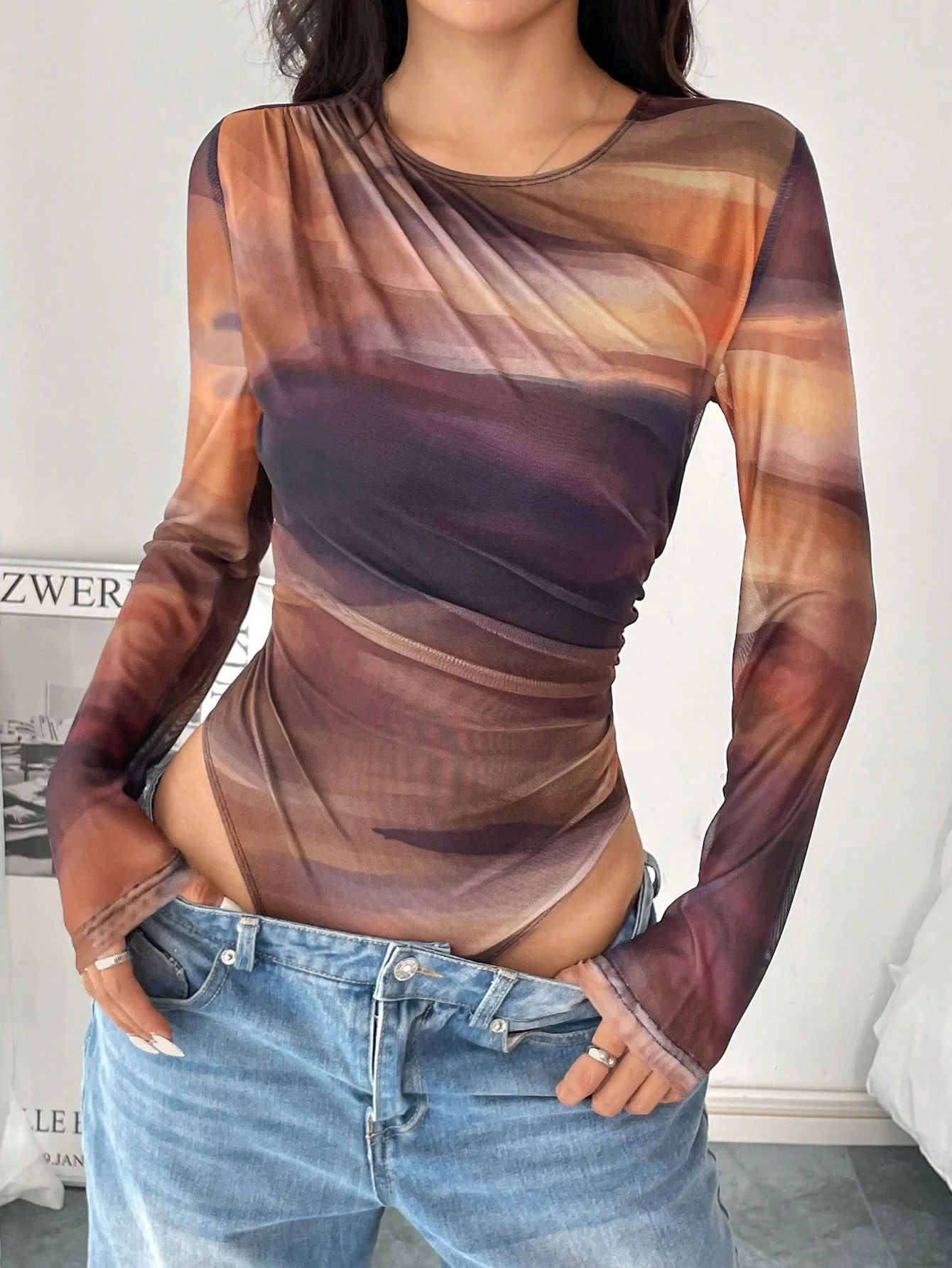 بدلة نسائية كاجوال عصرية بطيات شبكية وطبعة زهور لفصل الصيف