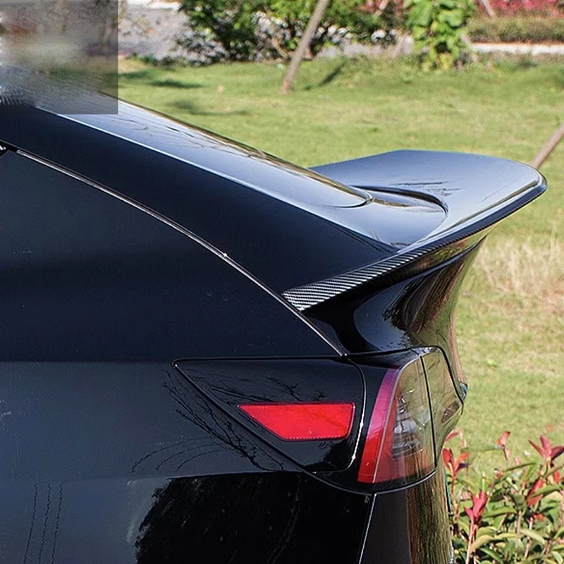 Suitable for Tesla Model Y rear trunk lid spoiler wing carbon black sports modification kit 2021, 2022, 2023