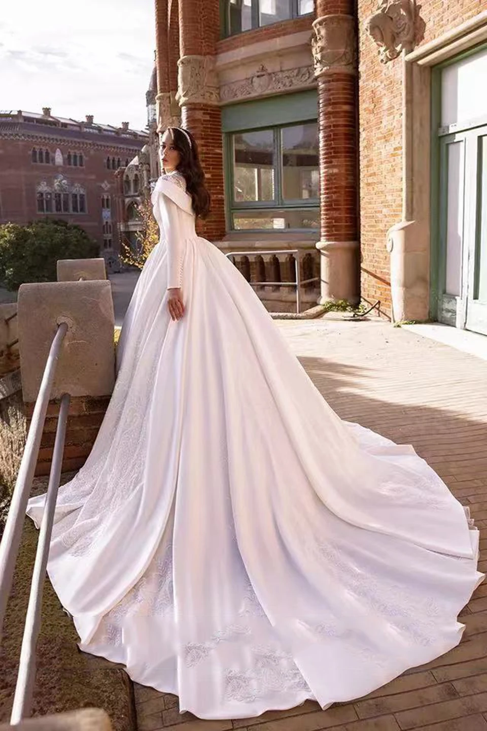 2025, weiße, hochgeschlossene, luxuriöse Brautkleider mit langen Ärmeln, muslimische Spitze, Brautkleider, elegantes Satin, Vestidos de Novia, Hofzug