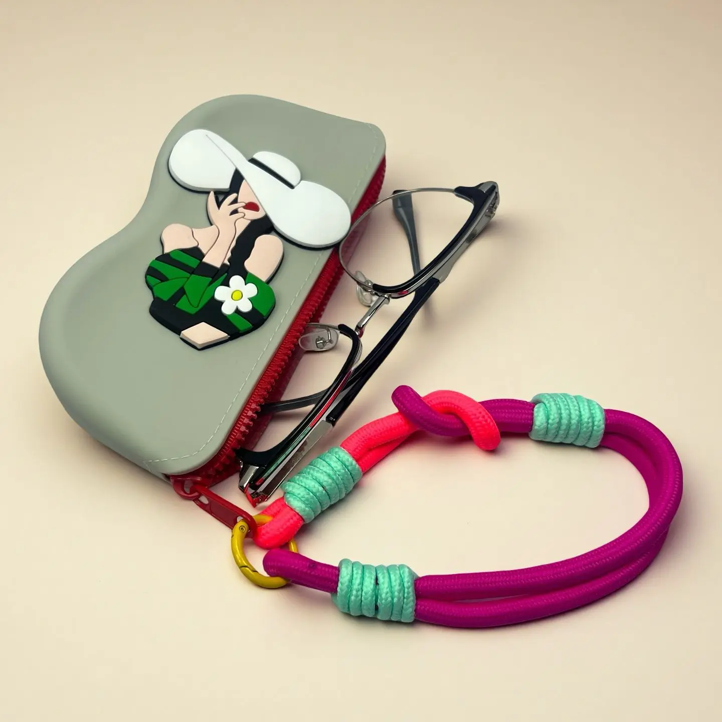 جديد المحمولة سيليكون نظارات حقيبة سستة النظارات الشمسية الغطاء الواقي مقاوم للماء حقيبة تخزين النظارات مع الحبل مضفر