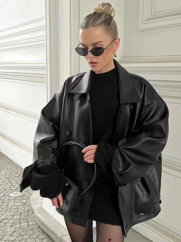 ファッショナブルなルーズPUレザージャケット、秋冬ストリートスタイル、スーツカラー、ロングスリーブ、レギュラーフィット、シングルボタン留め