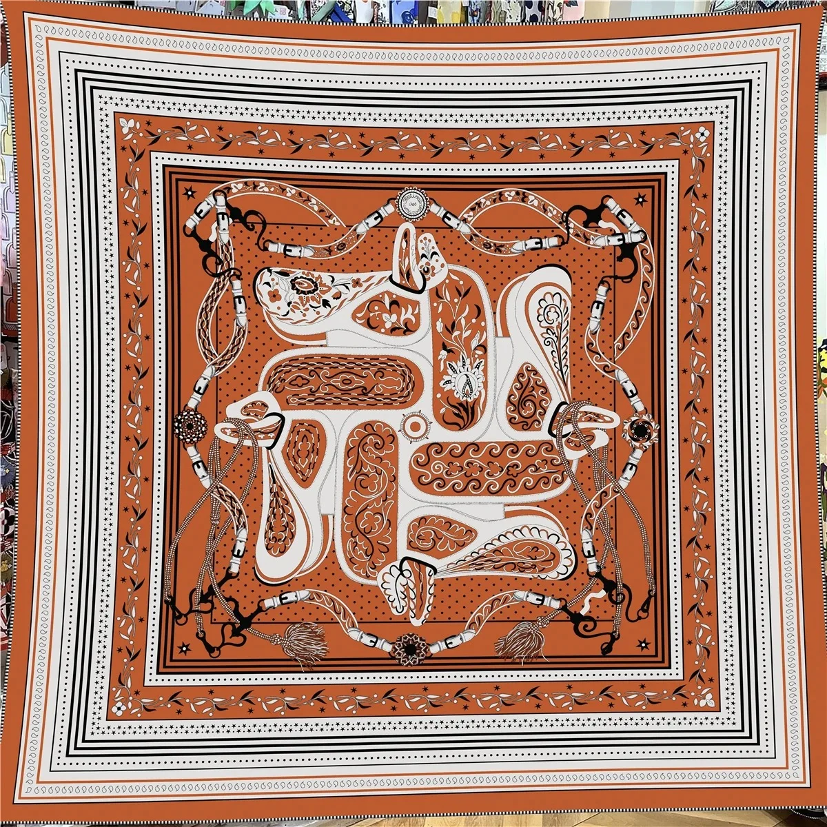 

Шарф-платок женский 130 см, 30% шелк, 70% кашемир, с ручной подгибкой, с принтом «цепочка-седло», квадратный, большой, для ношения как бандана или хиджаб