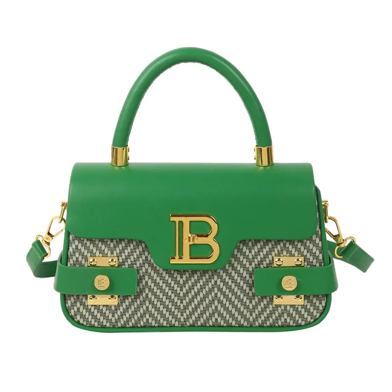 ‌ ​ ​ حقيبة مربعة جديدة للركاب الحضري لعام 2025، محفظة كتف متعددة الاتجاهات ومحفظة كروس للنساء، حقيبة يد هندسية أنيقة ليلاً ونهارًا