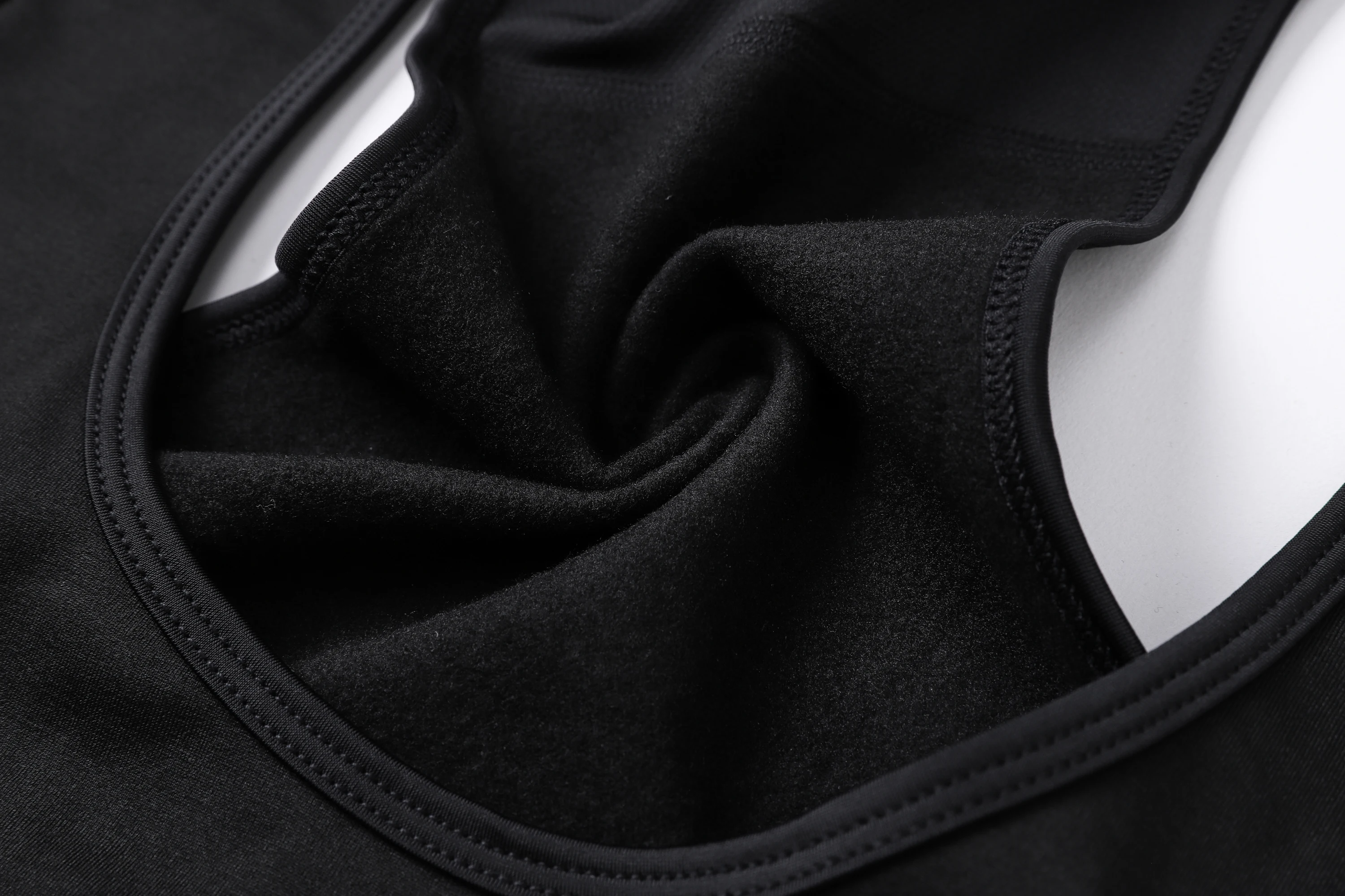 YKYWBIKE Thermische Winter‑Radhose mit Steg Atmungsaktiv Warm Trägerhose für Rennrad MTB Kaltwetter‑Fahrten 5‑15°C – Detail 10