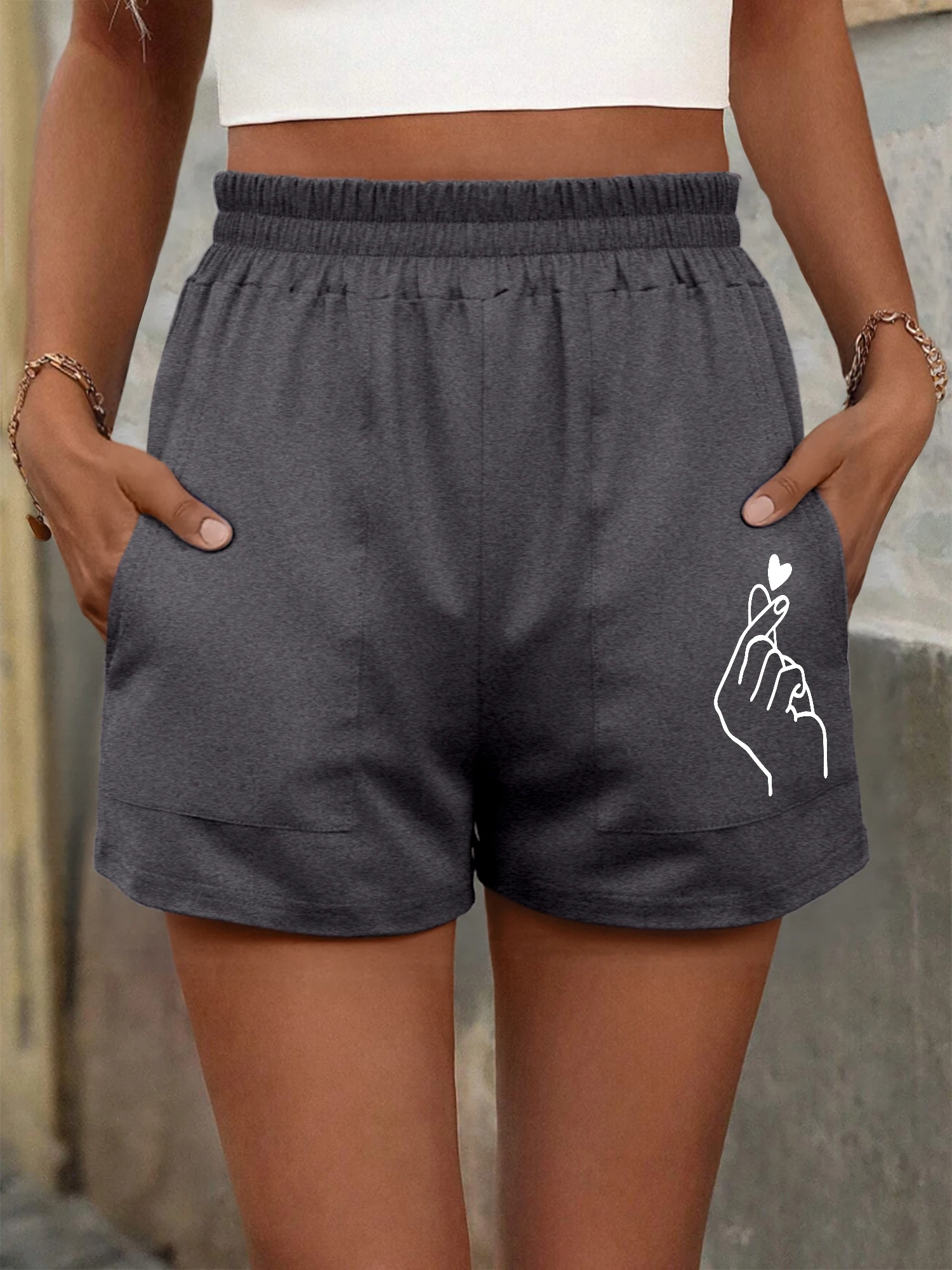 

Finger Heart Gesture Print Casual Shorts, Elastic Waist High Waist Shorts, Minimalist Love Themed Daily Bottoms
