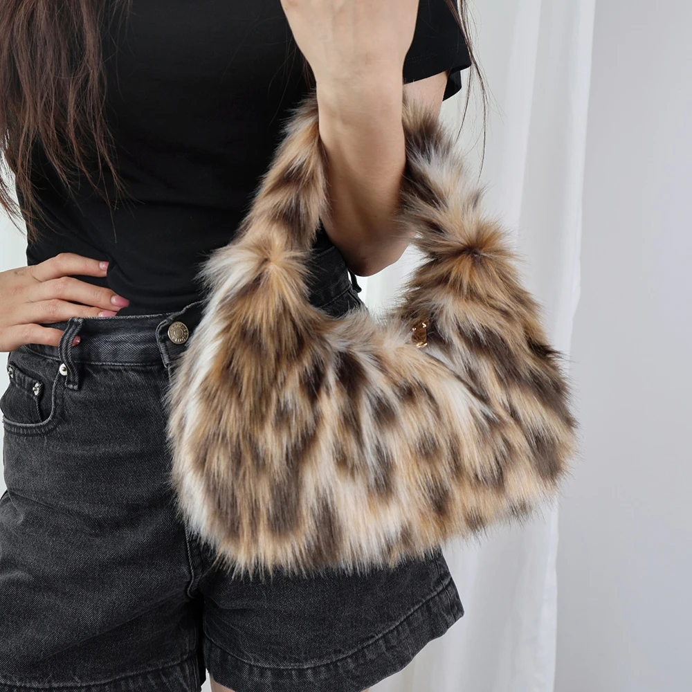 

Fashion Leopard Fur Bags for Women Handbags Half Moon Plush Underarm Bag Warm Soft Animal Printed Shoulder Bag Y2K Purses Tote