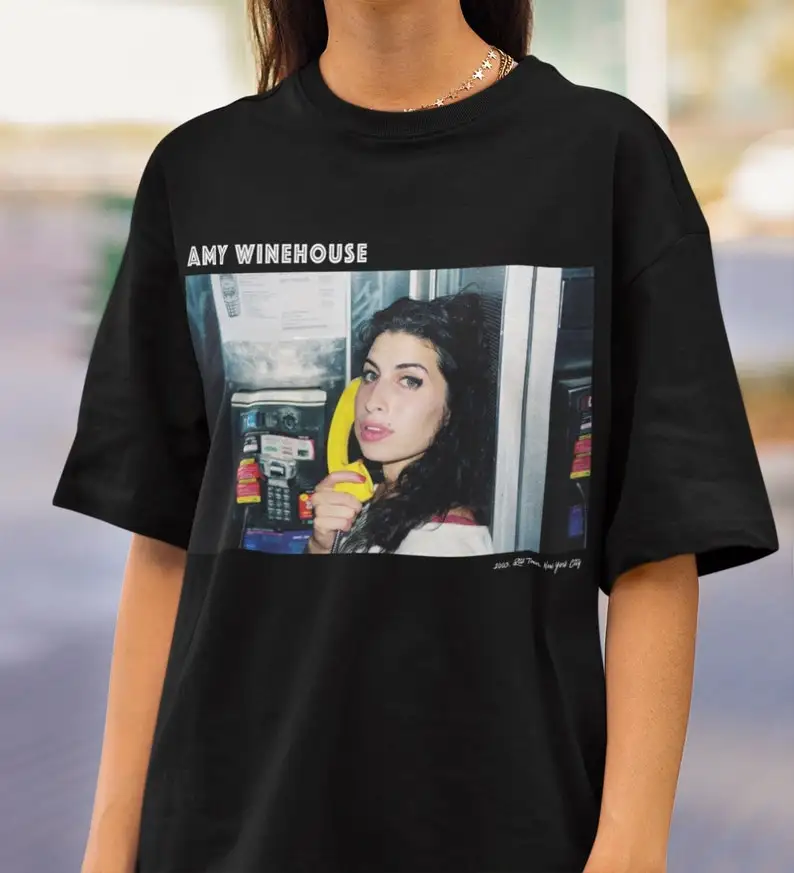 

Amy Winehouse T-Shirt, Unisex, Gift for Amy Winehouse Fans, Back To Black, Music Lovers Crewneck Shirt, Soul Singer Vintage Musi