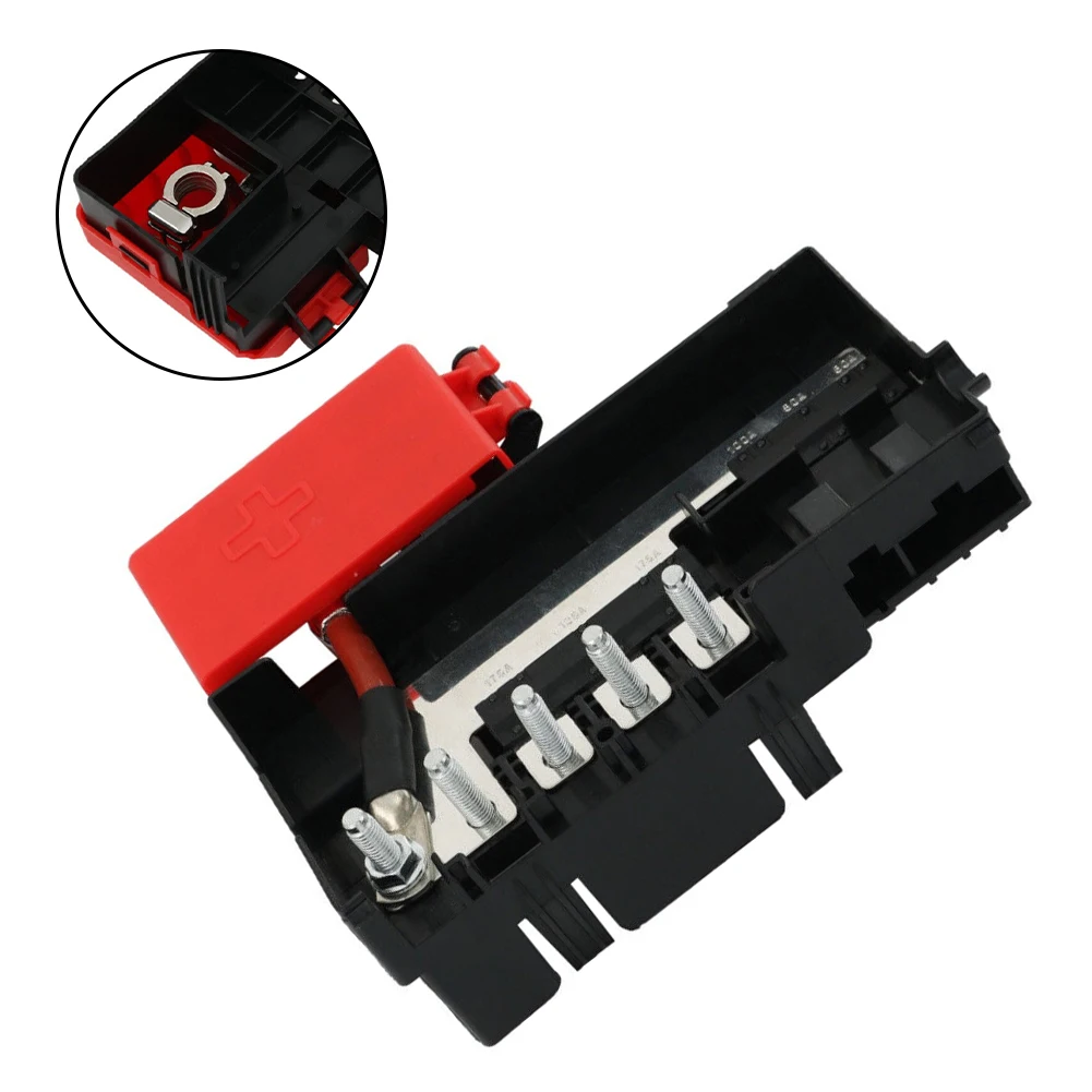Sale Newest High Quality Fuse Boxes Suitable For Various For Chevrolet, For GMC, And For Cadillac Models.Car Accessories