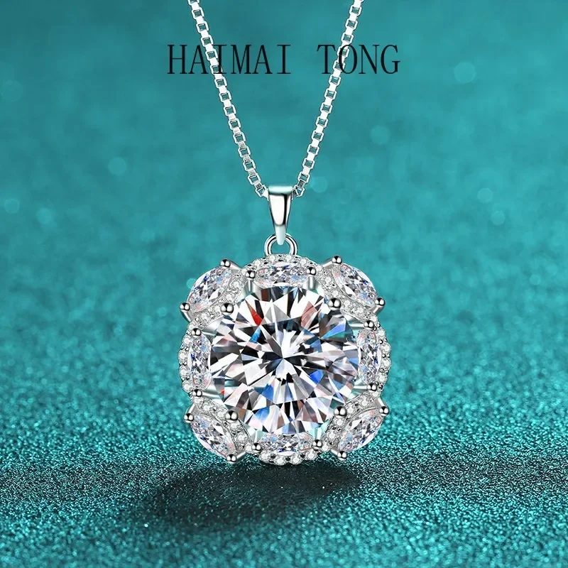 

HAIMAITONG Sapphires Pt950 Platinum Necklace moissanite Pendant for Women ，Luxurious Style, Elegant and Graceful