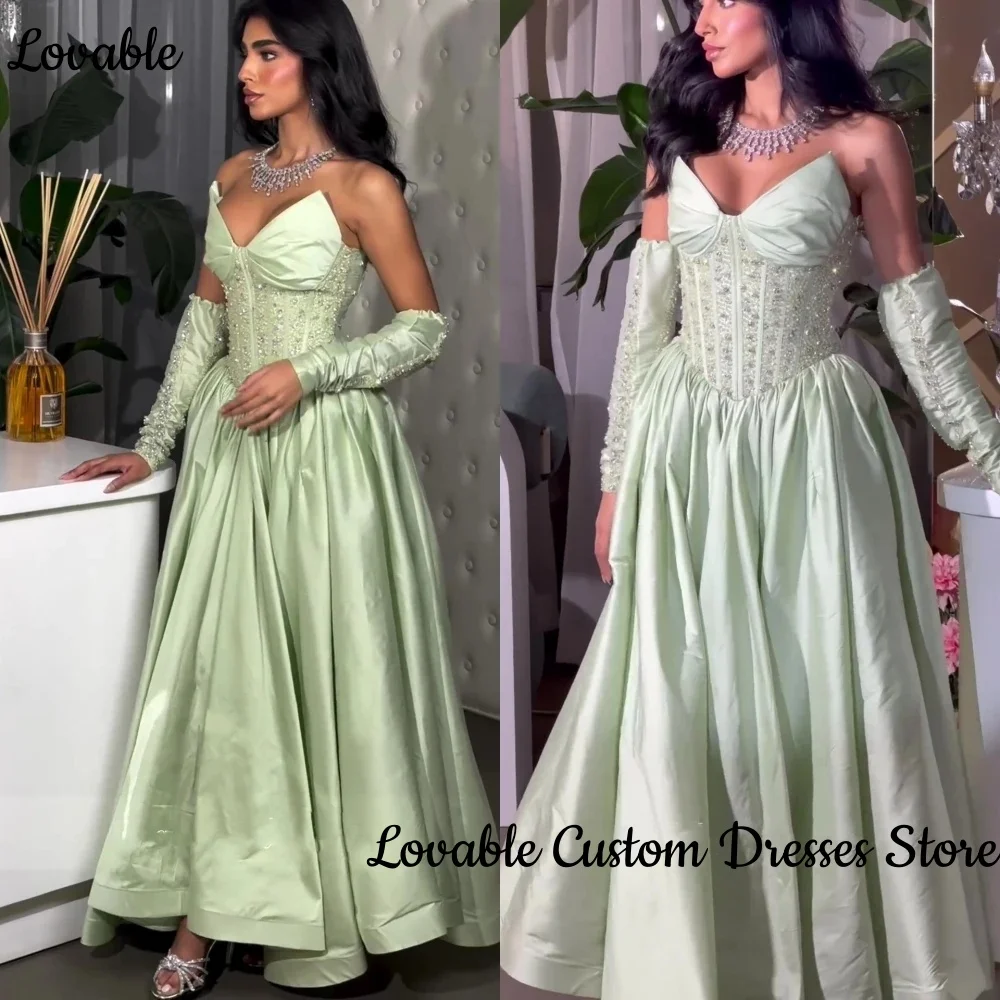

Customize V-Neck Beading Appliques Evening Dresses Saudi Arabia Long Sleeve A-Line Formal Occasion Dress Floor-Length Party Gown