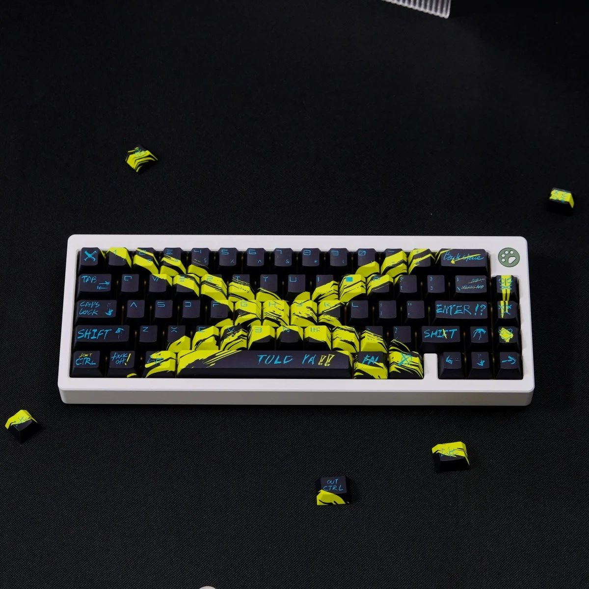 

Against invalid black and yellow PBT original factory height, sublimation, mechanical keyboard cap wooting drunk deer, rain 75