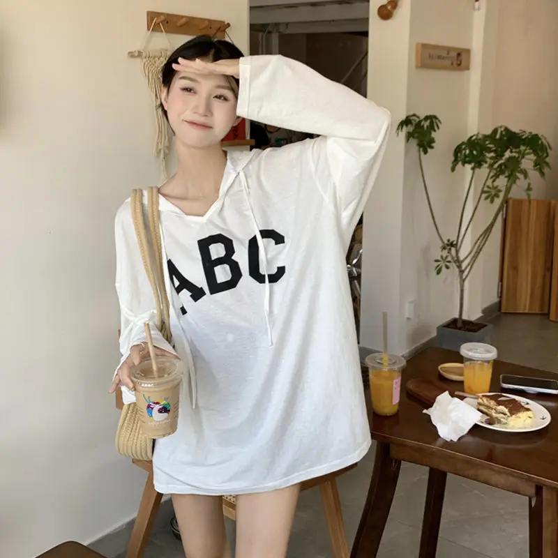

Тонкие свободные топы с капюшоном и длинными рукавами, весна-лето, повседневные футболки с длинными рукавами и принтом букв, модная корейская женская одежда