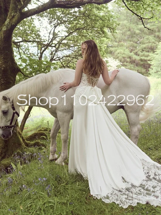 Sexy Corset Illusion Back Satin Bridal Gown With Chiffon Lace Detachable Train Bohemian Beach Strapless Wedding Dresses