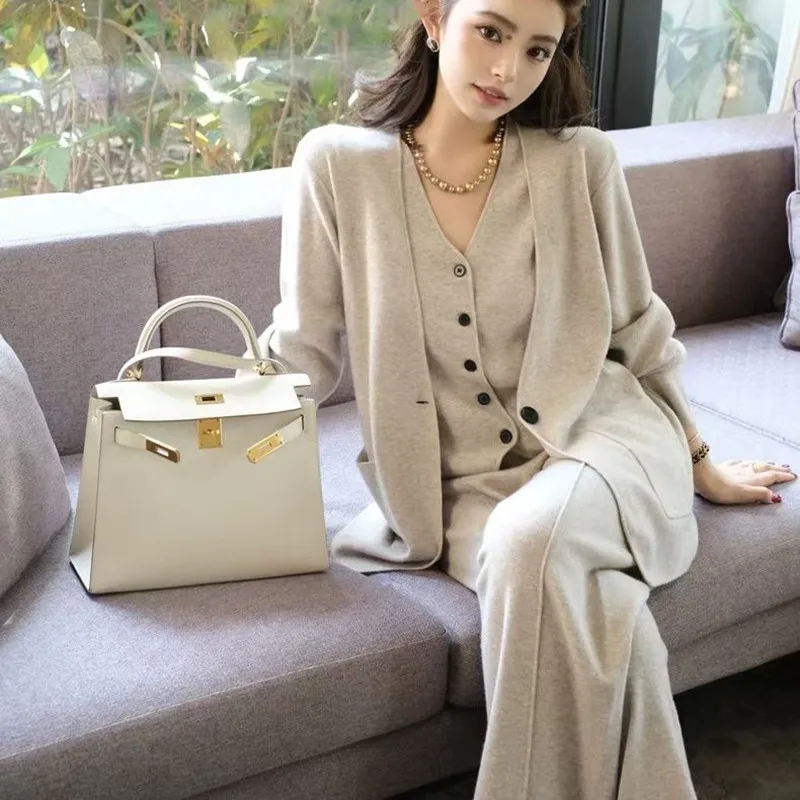 

Temperament Fashion Set Women's Autumn/Winter New Loose Knitted Top Tank Top Wide Leg Pants Three Piece Set
