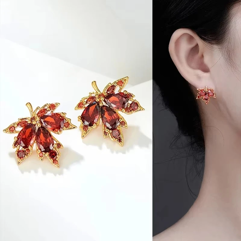 New Niche Fashion Red Maple Leaf Earrings Women's Light Luxury Earrings Retro Simple Crystal Earrings JewelryGiftsWholesale