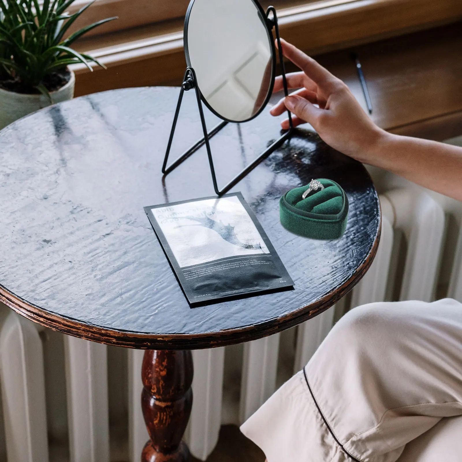 

Красивая форма фланелевая коробка для колец, свадебные, помолвочные, ювелирные изделия, подарочная коробка, предложение, кольцо, подарочные коробки для ювелирных изделий