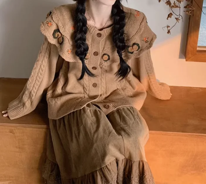 كبيرة الحجم النساء الخريف موضة تنوعا الرجعية المطرزة سترة سترة عالية الخصر ألف خط فضفاض الكورية الحد من العمر تنورة