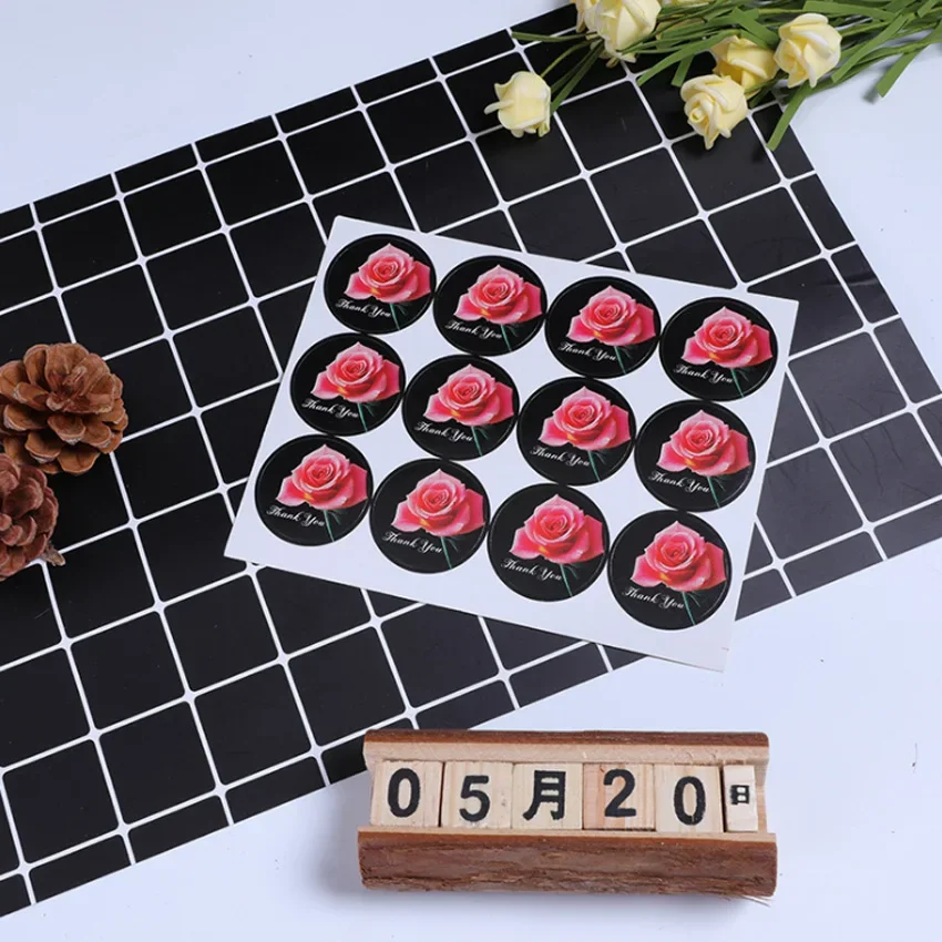 120Pcs Romantic Rose Flower Round Thank you DIY Multi-function  Adhesive Kraft Seal Label Sticker For Gift Cake Baking