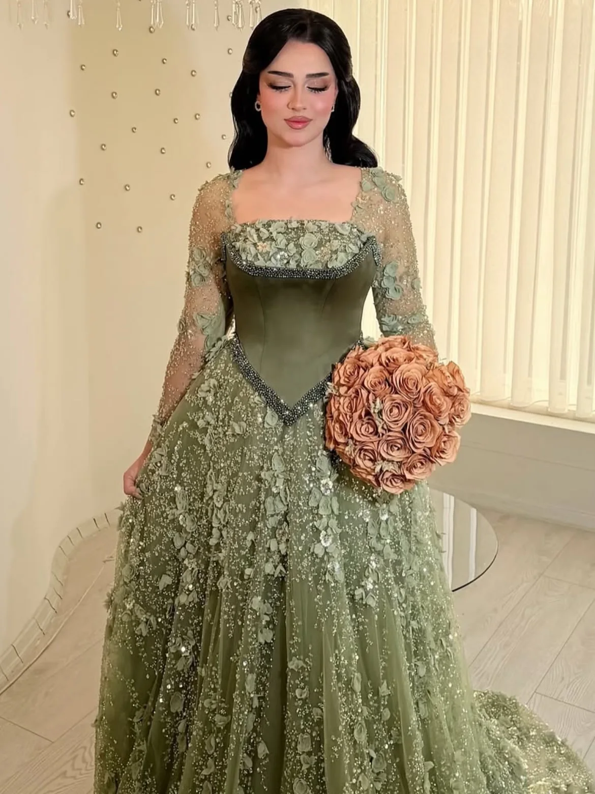 Salbeigrüne Abendkleider, Langes Ballkleid, Quadratischer Ausschnitt, Lange Ärmel, 3D-Blumenapplikationen, Ballkleider, Formelle Elegante Partykleider