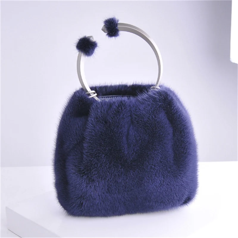 Women's Pleated Cloud Handbag 2022 New High End Fashion Mink Fur Handbag Casual Bag Shopping Women's Dumpling Handbag Women's