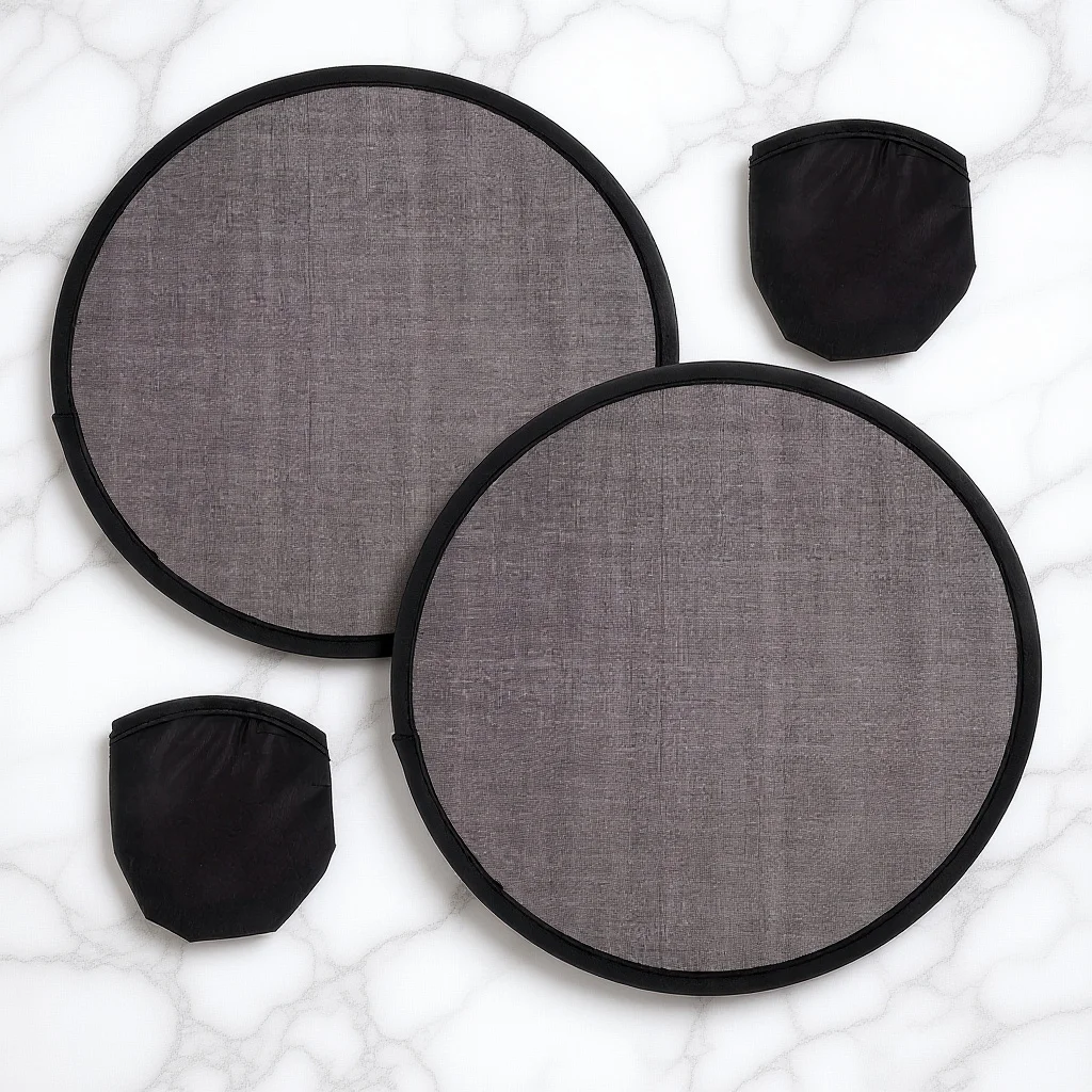 

2Pcs Mini Folding Hand Fan Sturdy Lightweight Round Fan for Hot Days Photo Props Decorative Use Folding Hand Fans